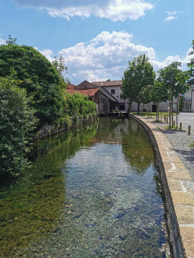 Vila Antik Ілірська Бистриця Екстер'єр фото
